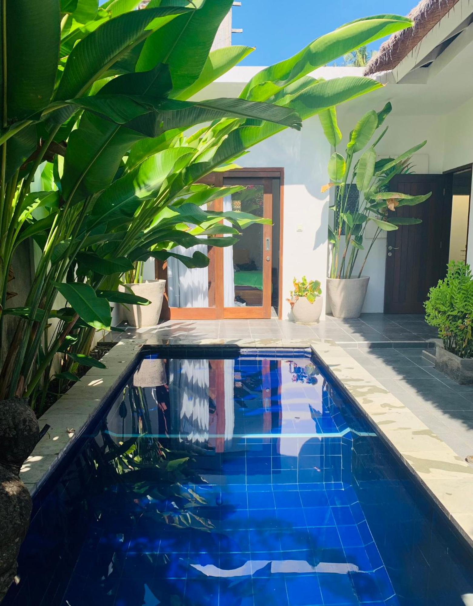 Mewali Villa'S Kuta  Exterior photo